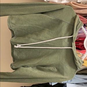 green cropped hoodie